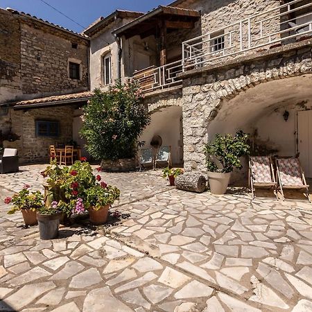 Les Monteils Hotel Grospierres Luaran gambar