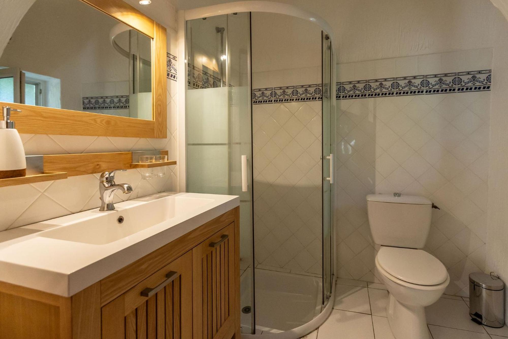 Les Monteils Hotel Grospierres Luaran gambar